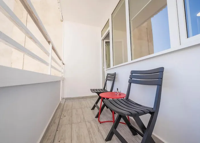 Above The Sea Appartement *