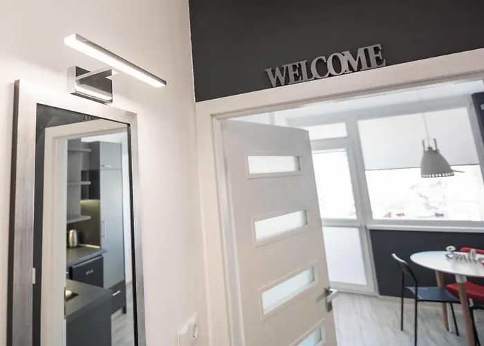 Apartment Above The Sea Warna